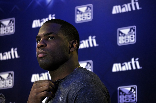 仅让球迷感 仅让球迷感