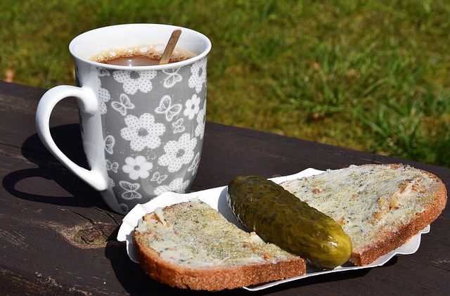 政府在脱贫 政府在脱贫